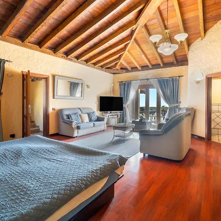 Villa Toledo